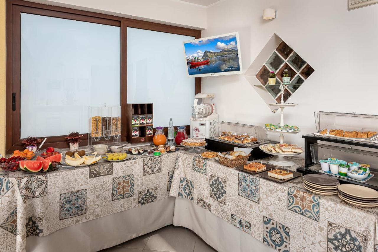 A Casa Di... Aurora Bed & Breakfast San Vito Lo Capo Exterior photo